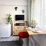 Kaleici Uygun Fiyat Mutfakli Apartment Antalya