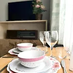 Kaleici Uygun Fiyat Mutfakli Apartamento Antalya
